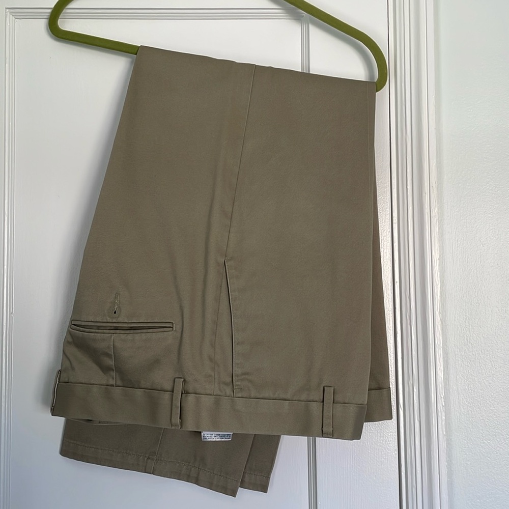 Dockers Straight Fit Tan Pants